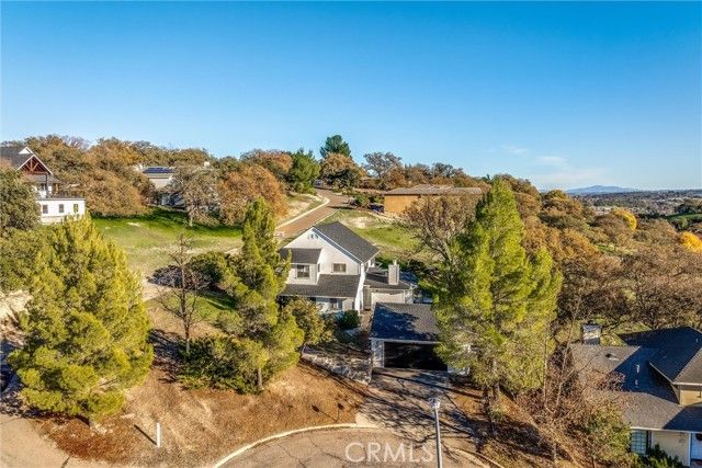 806 Grove Street, Paso Robles, CA 93446