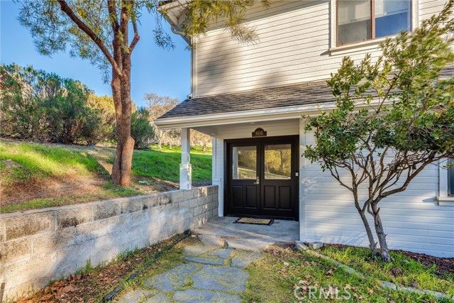 806 Grove Street, Paso Robles, CA 93446