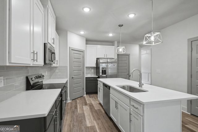 4302 Fern River Bend 74, Norcross, GA 30093