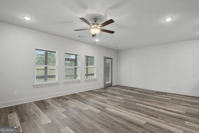 4302 Fern River Bend 74, Norcross, GA 30093