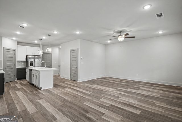 4302 Fern River Bend 74, Norcross, GA 30093