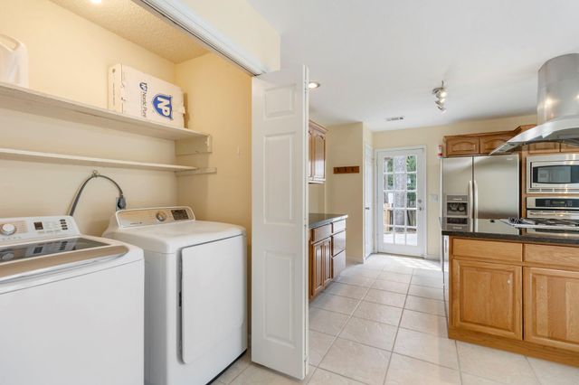 59 Fire Flicker Place, The Woodlands, TX 77381