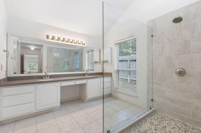 59 Fire Flicker Place, The Woodlands, TX 77381