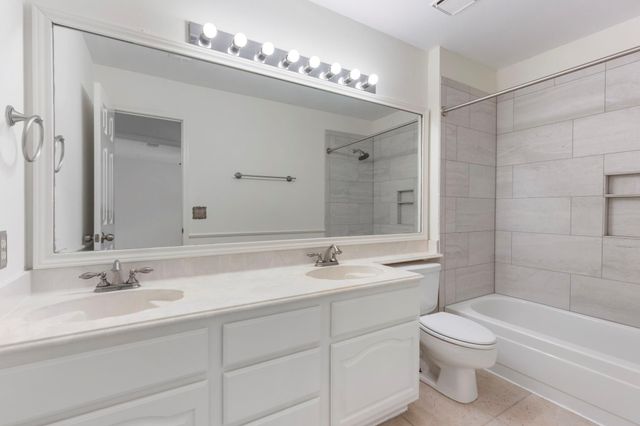 59 Fire Flicker Place, The Woodlands, TX 77381