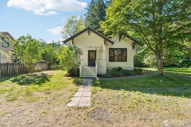 8413 309th Place SE, Issaquah, WA 98027
