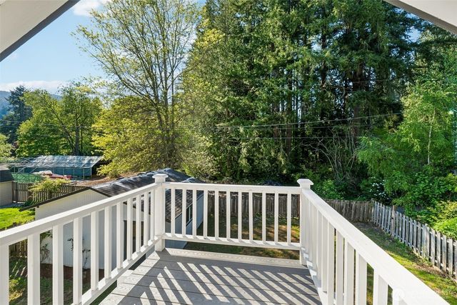 8413 309th Place SE, Issaquah, WA 98027