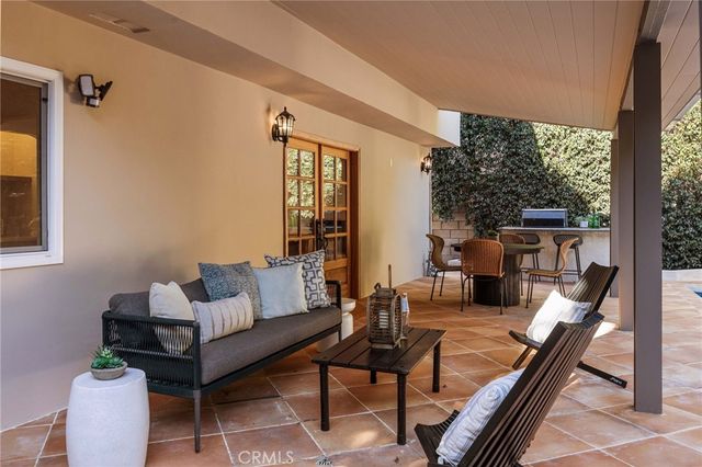 1096 Tulare, Costa Mesa, CA 92626