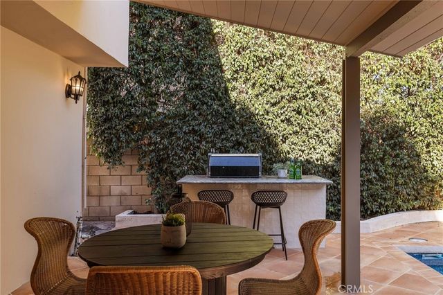 1096 Tulare, Costa Mesa, CA 92626