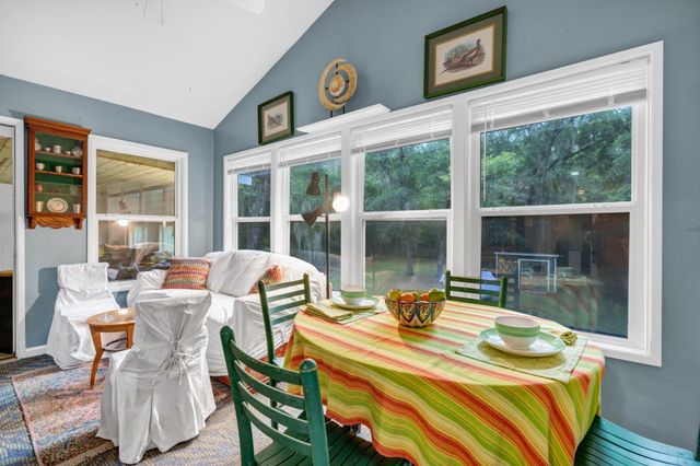 8567 Palmetto Road, Edisto Island, SC 29438