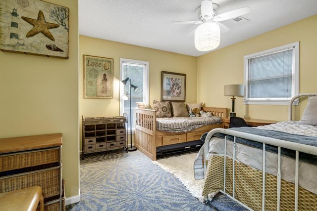 8567 Palmetto Road, Edisto Island, SC 29438