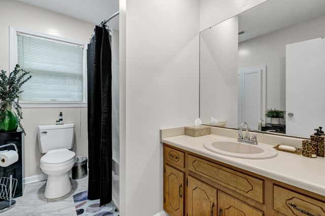 8567 Palmetto Road, Edisto Island, SC 29438