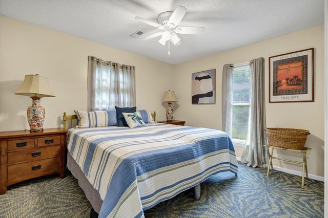 8567 Palmetto Road, Edisto Island, SC 29438
