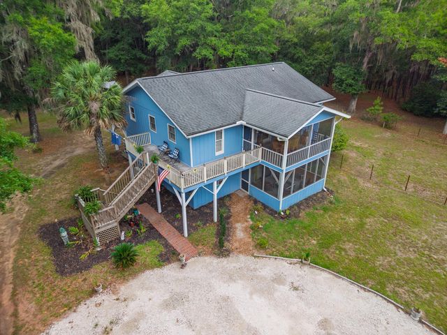 8567 Palmetto Road, Edisto Island, SC 29438