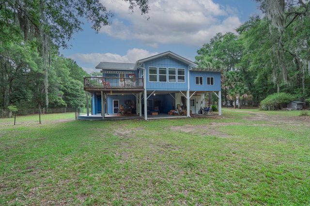 8567 Palmetto Road, Edisto Island, SC 29438