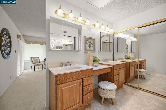 1945 Cactus Ct 1, Walnut Creek, CA 94595