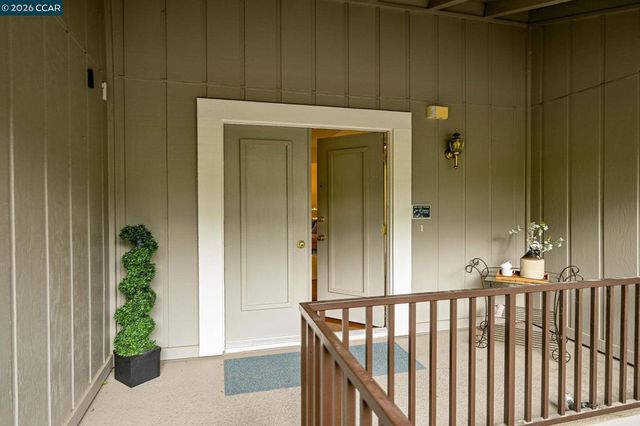 1945 Cactus Ct 1, Walnut Creek, CA 94595