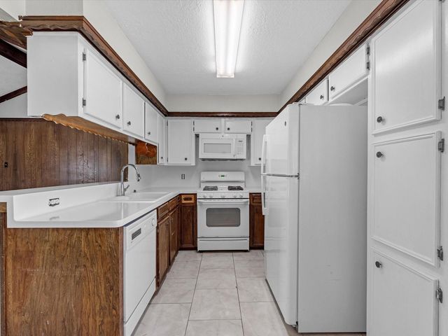 4806 Faircrest Street, Pasadena, TX 77505