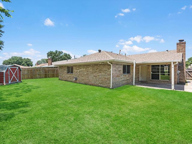 4806 Faircrest Street, Pasadena, TX 77505