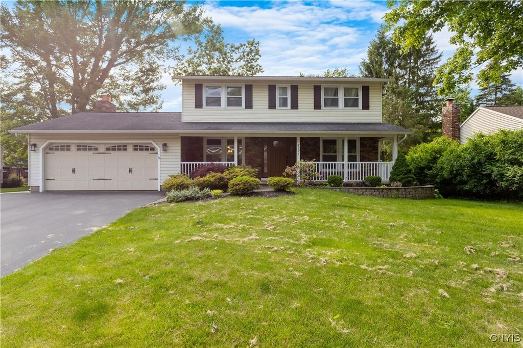 7991 Nutmeg Lane, Clay, NY 13090