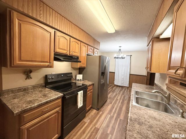 101 KIM Street, Desoto, IL 62924