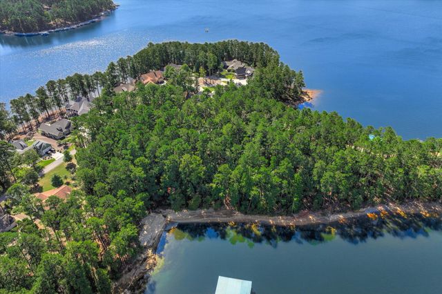 202 Deer Run Lane, Mccormick, SC 29835