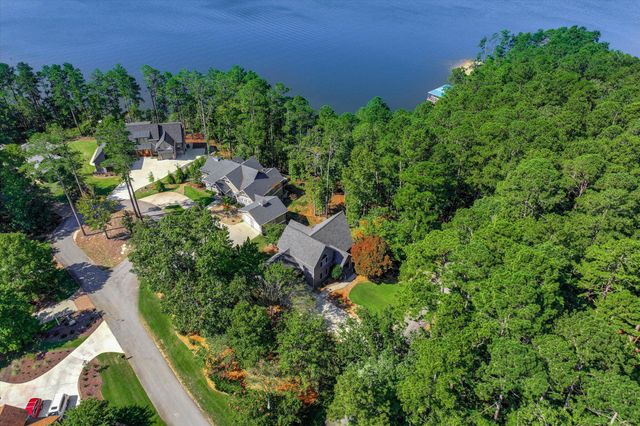 202 Deer Run Lane, Mccormick, SC 29835