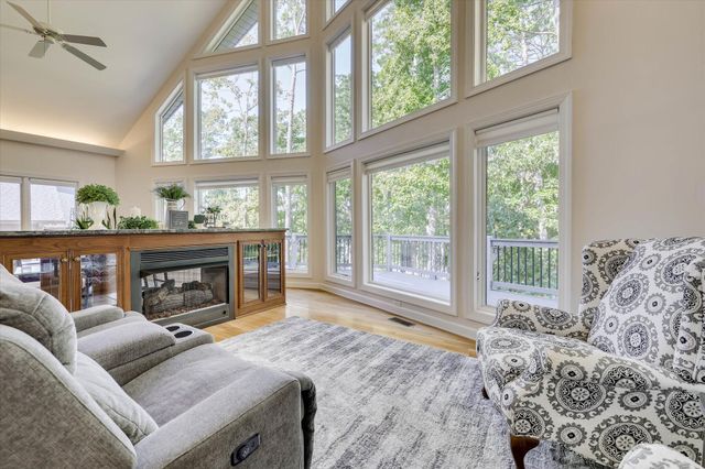 202 Deer Run Lane, Mccormick, SC 29835