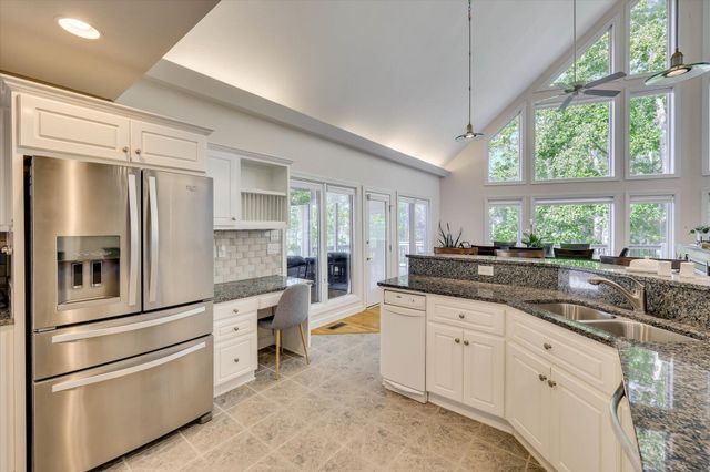 202 Deer Run Lane, Mccormick, SC 29835