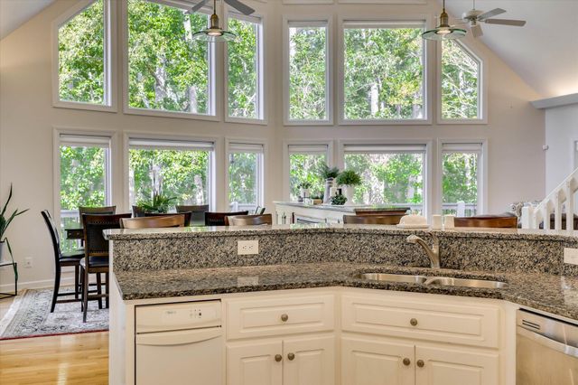 202 Deer Run Lane, Mccormick, SC 29835