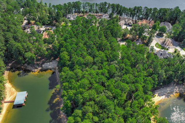 202 Deer Run Lane, Mccormick, SC 29835