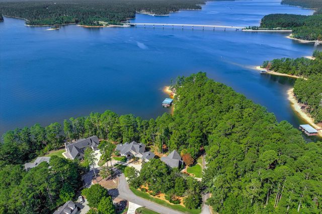 202 Deer Run Lane, Mccormick, SC 29835