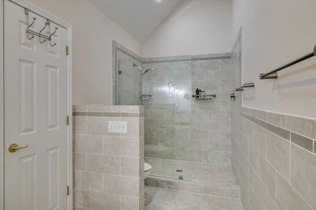 202 Deer Run Lane, Mccormick, SC 29835