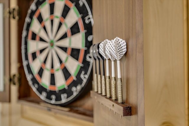 202 Deer Run Lane, Mccormick, SC 29835