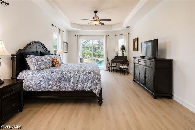 8263 Potomac LN, Naples, FL 34104