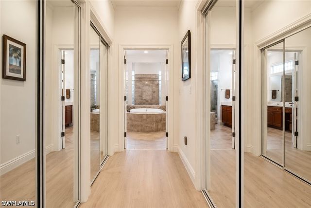 8263 Potomac LN, Naples, FL 34104
