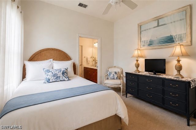 8263 Potomac LN, Naples, FL 34104