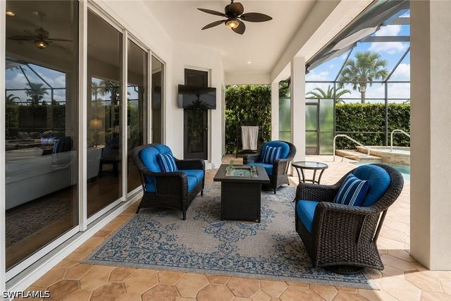 8263 Potomac LN, Naples, FL 34104