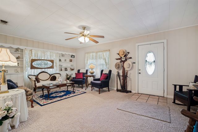 1505 Bonham Street, Commerce, TX 75428