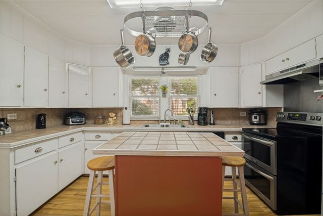 1505 Bonham Street, Commerce, TX 75428