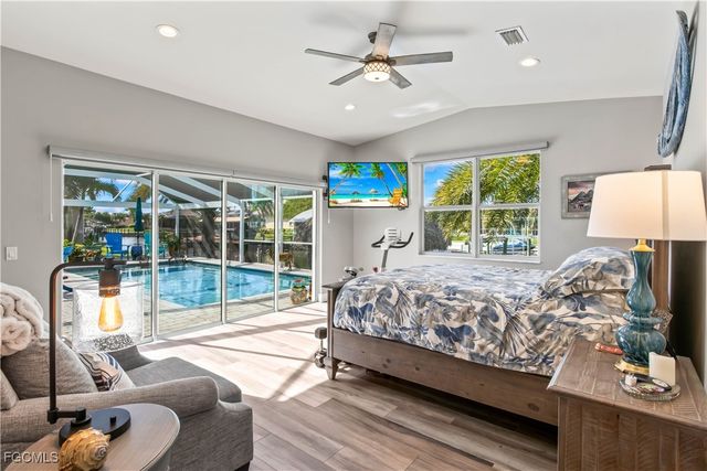 3122 SE 18th PL, Cape Coral, FL 33904