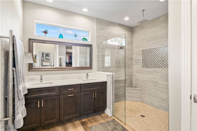 3122 SE 18th PL, Cape Coral, FL 33904