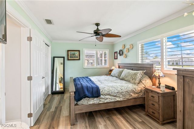 3122 SE 18th PL, Cape Coral, FL 33904