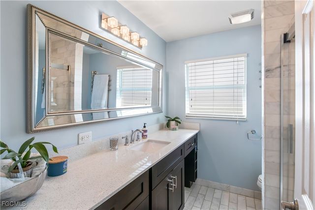 3122 SE 18th PL, Cape Coral, FL 33904