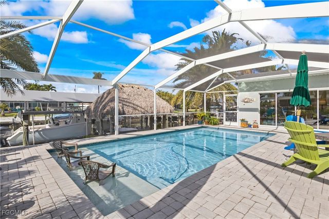 3122 SE 18th PL, Cape Coral, FL 33904