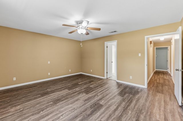 67 Fairway Drive, Normangee, TX 77871
