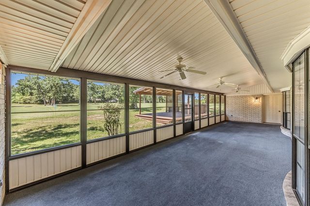 67 Fairway Drive, Normangee, TX 77871