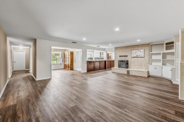 67 Fairway Drive, Normangee, TX 77871