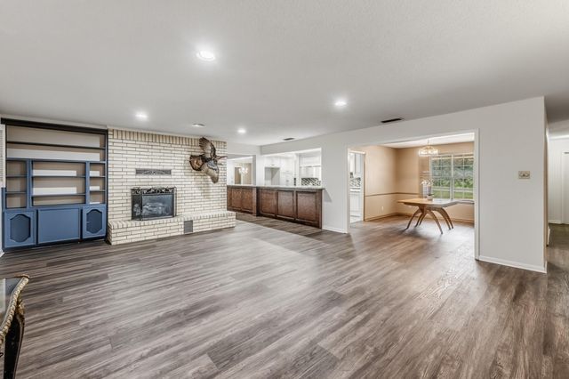 67 Fairway Drive, Normangee, TX 77871