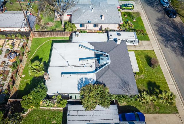 5406 59th St, Sacramento, CA 95820