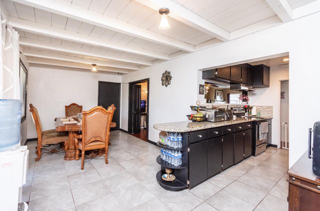 5406 59th St, Sacramento, CA 95820